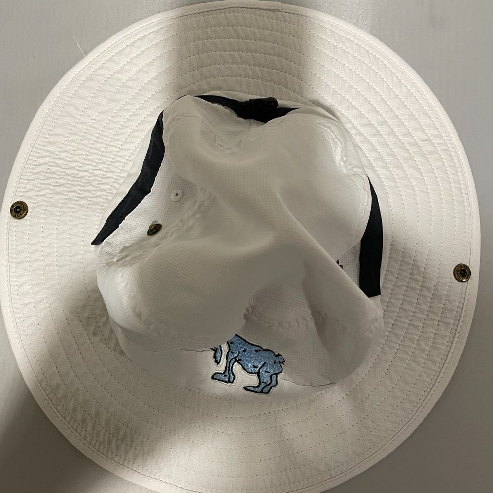 White Bucket Hat with Embroidered Goat Graphic - Picture 4 of 6